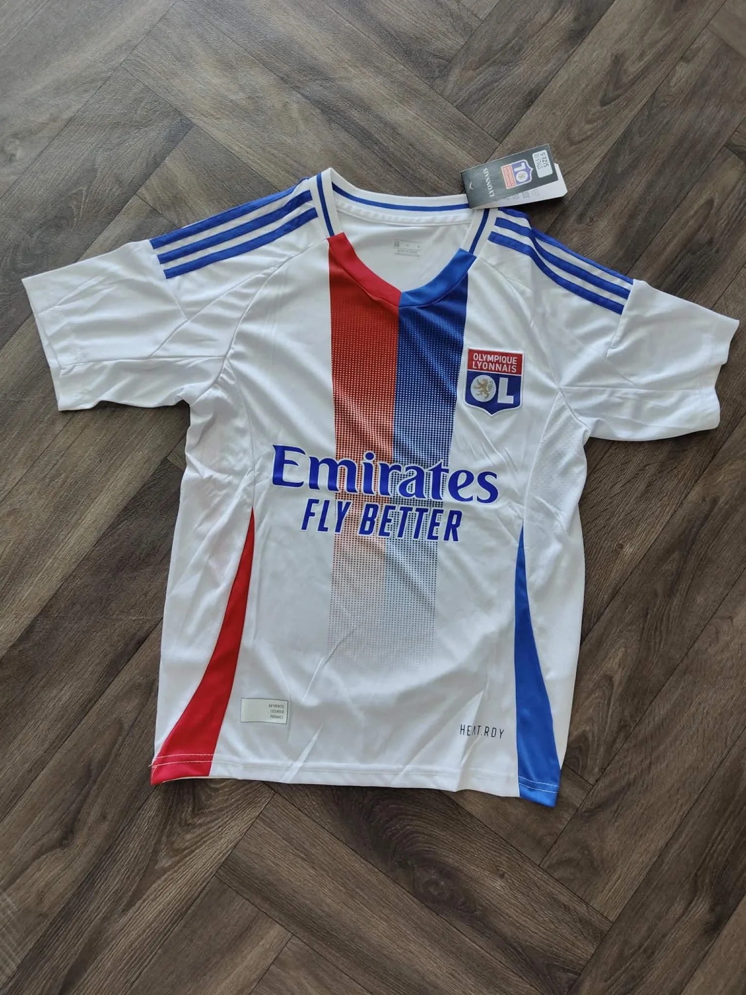 تيشيرت كرة قدم