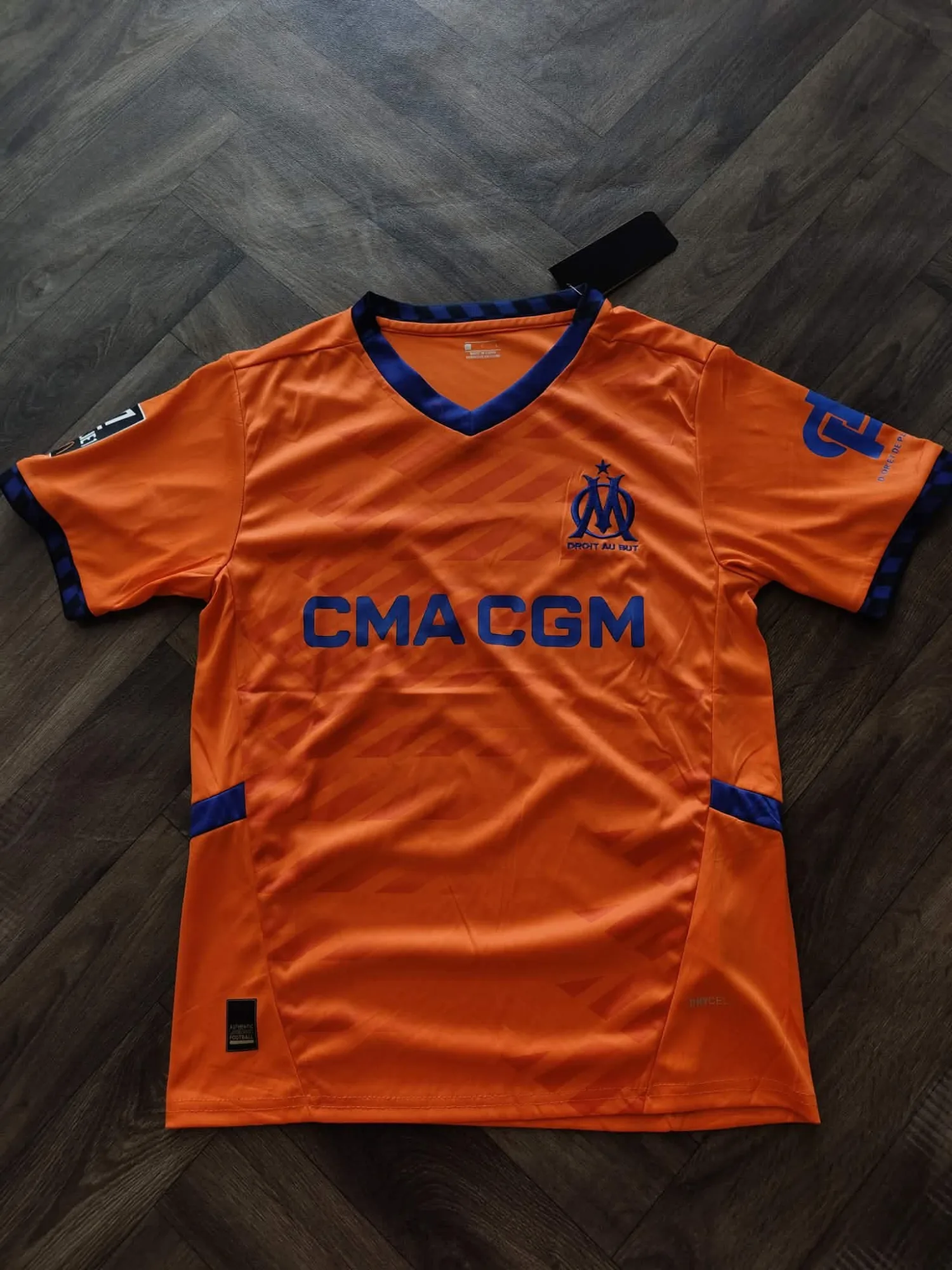 تيشيرت كرة قدم